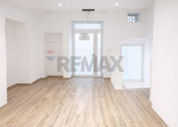 Stanza vuota - Bilocale Via Gioacchino Rossini
 
55, Triggiano - foto 5