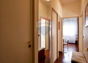 Hall / corridoio - Quadrilocale Via Lonigro
 
17, Bari - foto 11