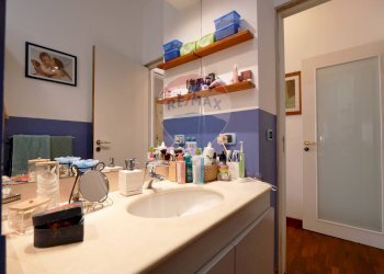 Bagno - Quadrilocale Via Lonigro
 
17, Bari - foto 12