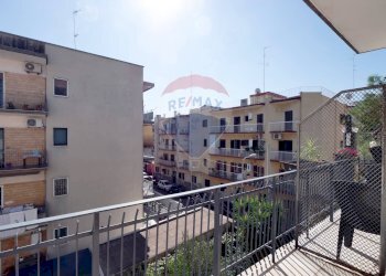 Balcone - Quadrilocale Via Lonigro
 
17, Bari - foto 20
