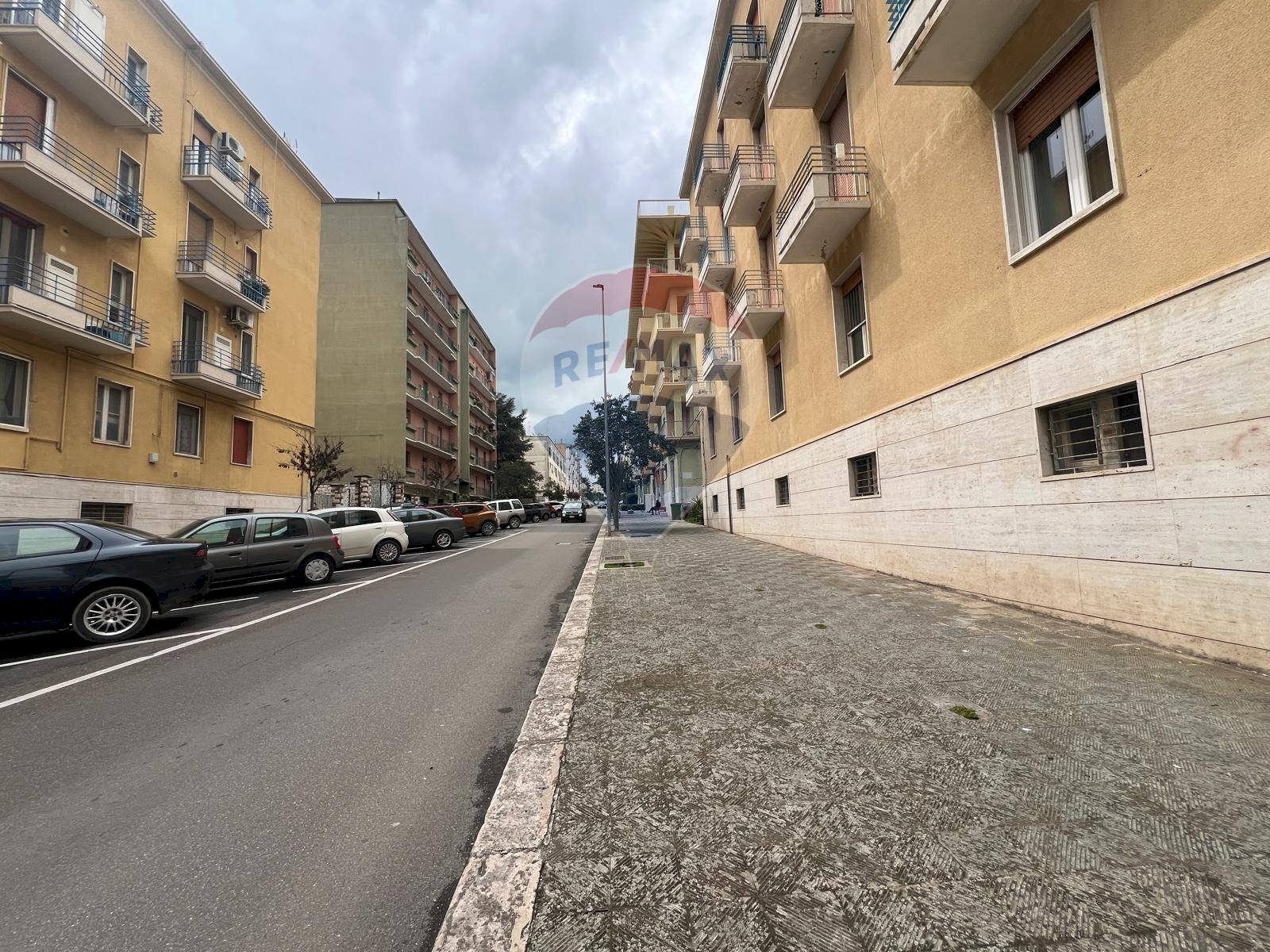 Edificio all\'aperto - Locale Commerciale Matera - foto 2