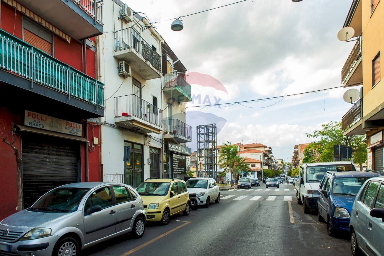 Edificio all\'aperto - Casa semi indipendente Via Lenin
 
109, Misterbianco - foto 1