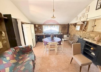 Sala da pranzo - Casa indipendente contrada poggio ianche, Caltagirone - foto 17