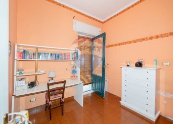 Camera / camera da letto - Casa semi indipendente VIA SALVATORE GIUFFRIDA
 
15, Mascalucia - foto 25