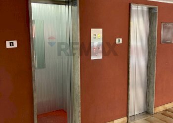 Ricezione / Lobby - Trilocale Via Vignati
 
10, Milano - foto 25