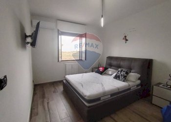 Camera / camera da letto - Quadrilocale Via Bandinelli
 
15, Surbo - foto 9