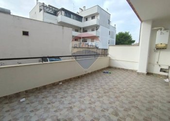 Terrazza - Quadrilocale Via Bandinelli
 
15, Surbo - foto 16