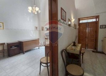 Hall / corridoio - Casa indipendente Via Armando Diaz
 
20, Salice Salentino - foto 8