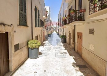 Edificio all\'aperto - Independent house Via Acquaviva D'Aragona
 
158, Conversano - photo 18