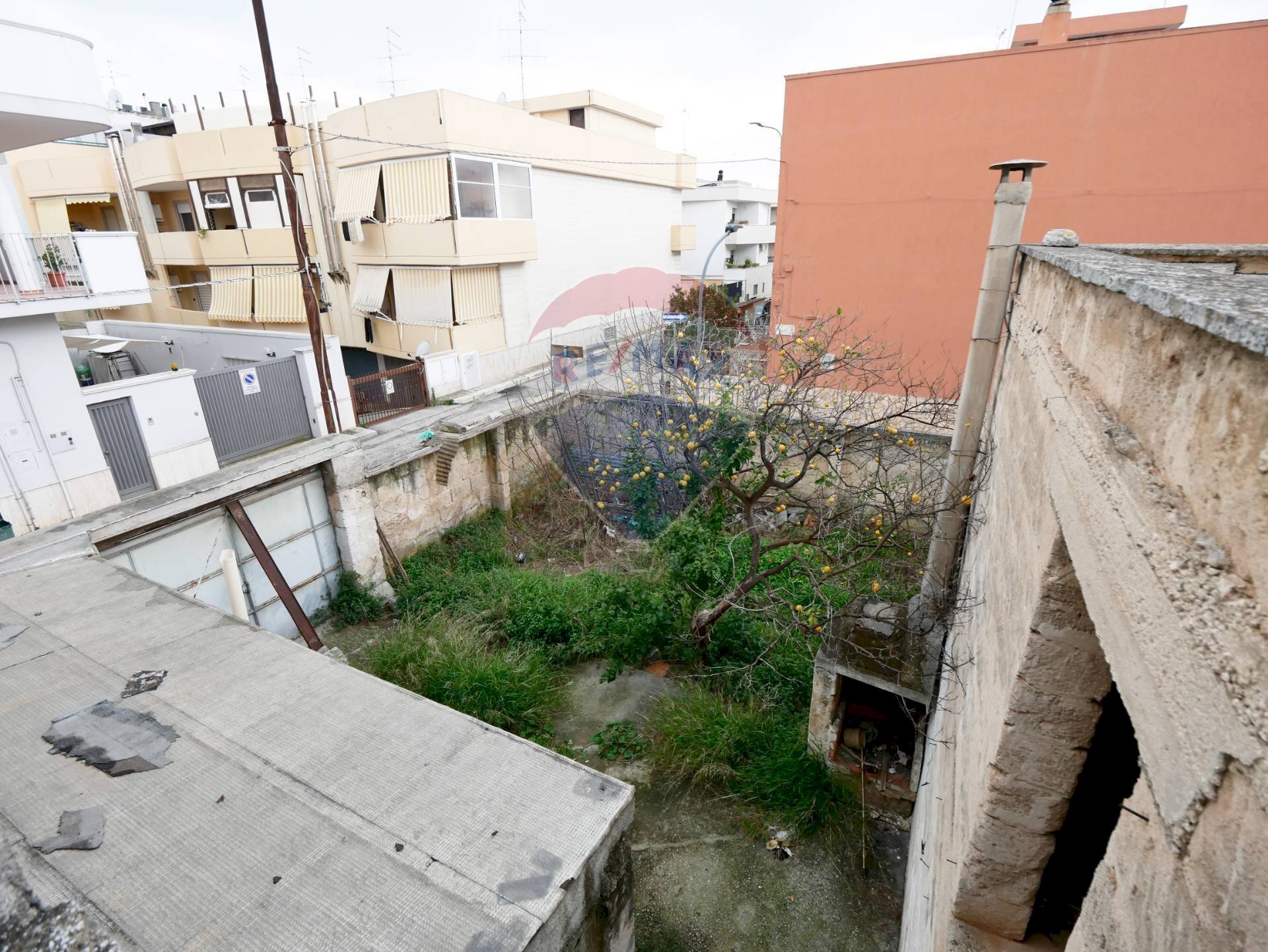 Edificio all\'aperto - Independent house Via Alessandro Volta
 
42, Cellamare - photo 2