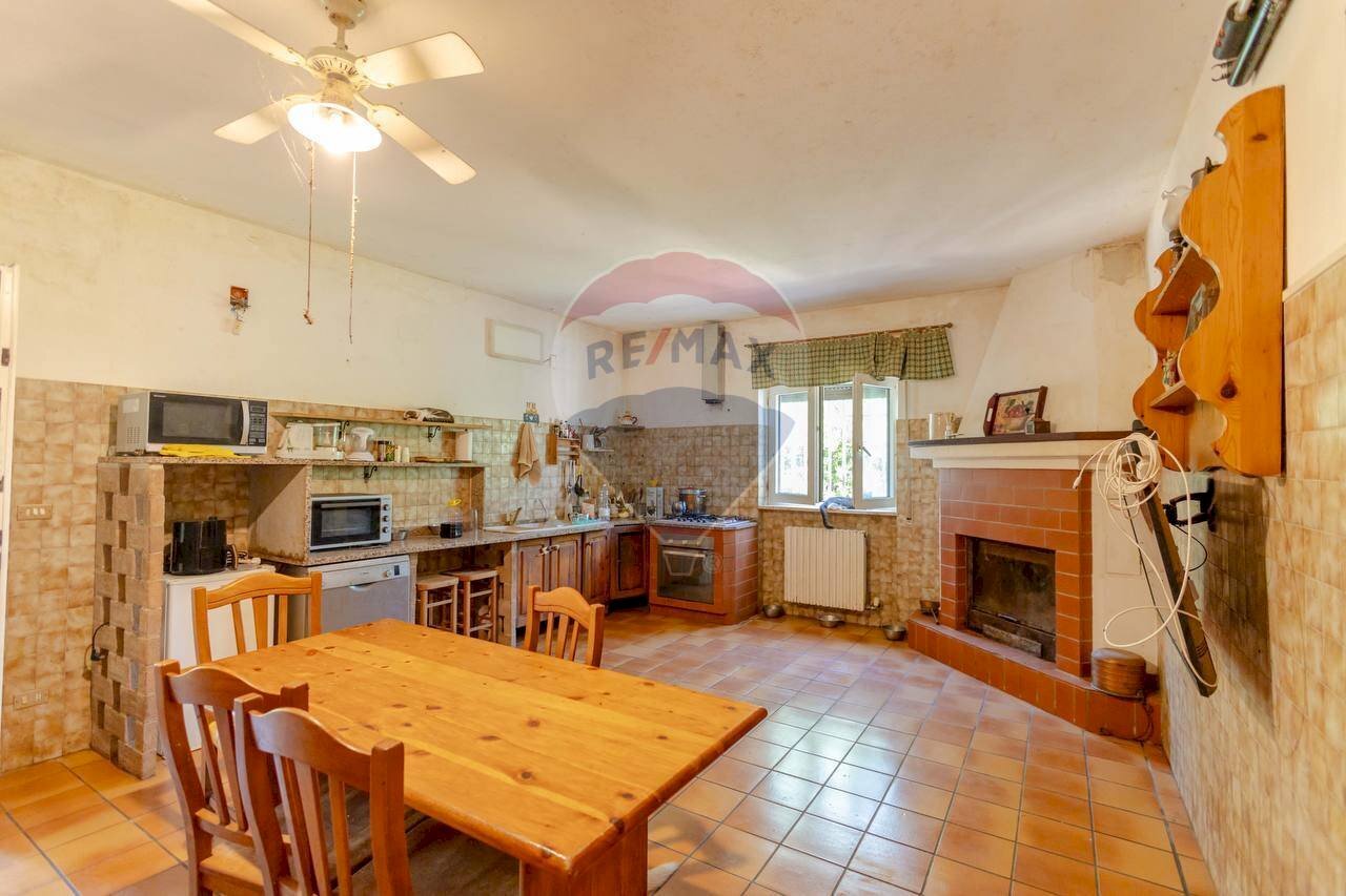 Cucina - Villa Via Crispiano
 
132/A, Martina Franca - photo 1