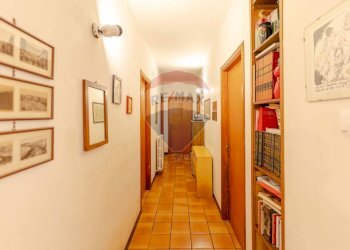 Hall / corridoio - Villa Via Crispiano
 
132/A, Martina Franca - foto 3