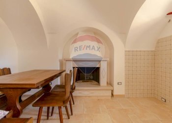 Sala da pranzo - Villa Via Crispiano
 
132/A, Martina Franca - foto 27