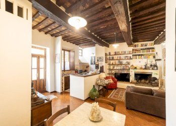 Foto 6 - Quadrilocale Via Giuseppe Garibaldi
 
65, Magliano in Toscana - foto 6