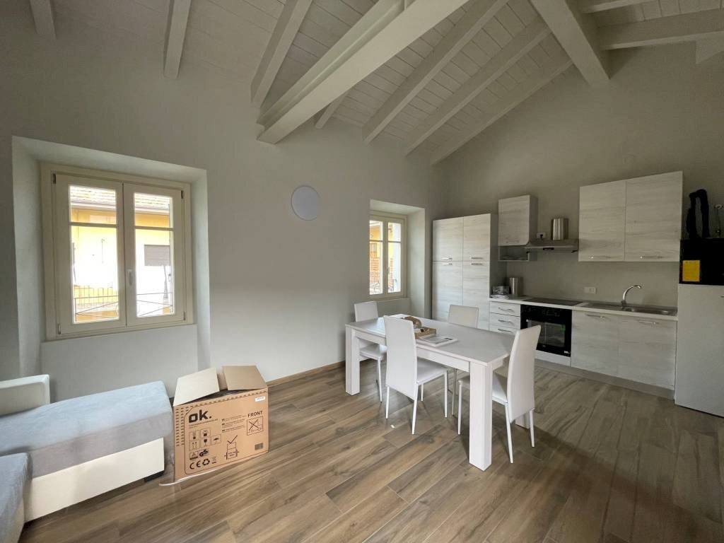 Cucina - Two-room apartment via Palazzina, Borgomanero - photo 2