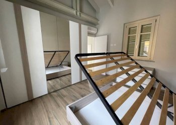 Camera da letto - Two-room apartment via Palazzina, Borgomanero - photo 9