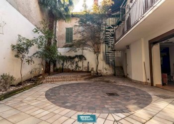 Giardino - Villa via Brunelli Maioni, 59, Borgomanero - foto 30