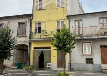 Foto 1 - Stabile - Palazzo Via Roma
 
34, San Giovanni in Galdo - foto 1