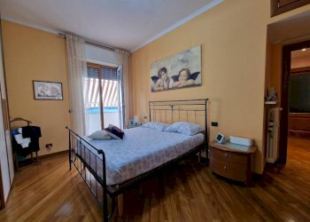 Camera da letto - Quadrilocale via Graziella Giuffrida, 11, Genova (zona Sampierdarena) - foto 23