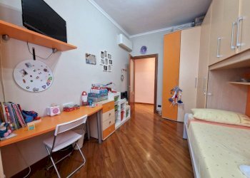 Camera da letto - Quadrilocale via Graziella Giuffrida, 11, Genova (zona Sampierdarena) - foto 25