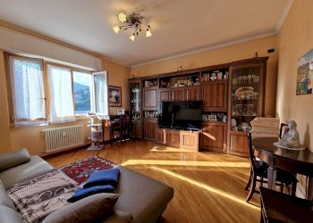 Salone - Quadrilocale via Graziella Giuffrida, 11, Genova (zona Sampierdarena) - foto 3