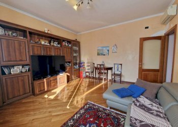 Salone - Quadrilocale via Graziella Giuffrida, 11, Genova (zona Sampierdarena) - foto 1