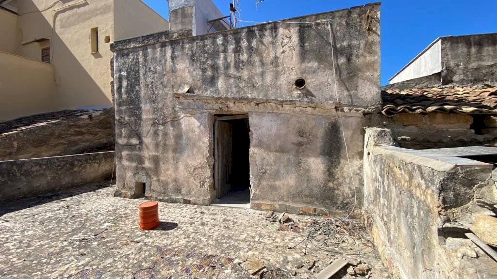 Cortile interno - Apartment via Pietro Sbacchi, Cinisi - photo 2