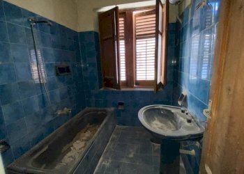 Bagno - Appartamento via Pietro Sbacchi, Cinisi - foto 8