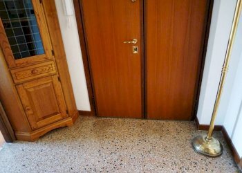 Interno palazzo - Trilocale via San Bartolomeo del Fossato, 100, Genova (zona Sampierdarena) - foto 2