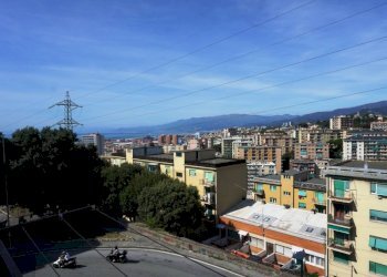 Vista - Trilocale via San Bartolomeo del Fossato, 100, Genova (zona Sampierdarena) - foto 21