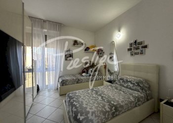 Camera da letto - Quadrilocale via Giobatta De Nobili, 4, La Spezia - foto 12