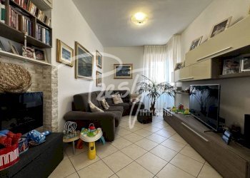 Salone - Quadrilocale via Giobatta De Nobili, 4, La Spezia - foto 1