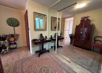 Ingresso - Appartamento via Virgilio, 19, Bordighera - foto 24