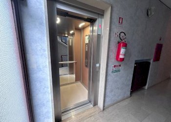 Ascensori - Appartamento via Virgilio, 19, Bordighera - foto 25