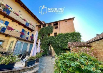 Facciata - Independent house via Silvano, 6, Monforte d'Alba - photo 1