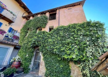 Facciata - Independent house via Silvano, 6, Monforte d'Alba - photo 4