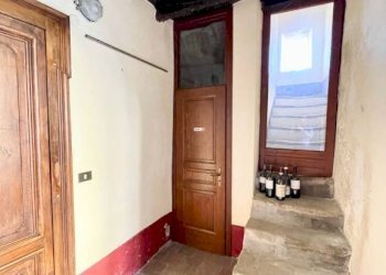 Interno palazzo - Casa indipendente via Silvano, 6, Monforte d'Alba - foto 18