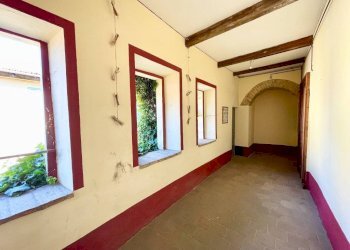 Interno palazzo - Independent house via Silvano, 6, Monforte d'Alba - photo 30