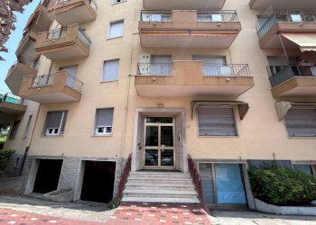Facciata - Four-room apartment corso Europa, 10, Bordighera - photo 26