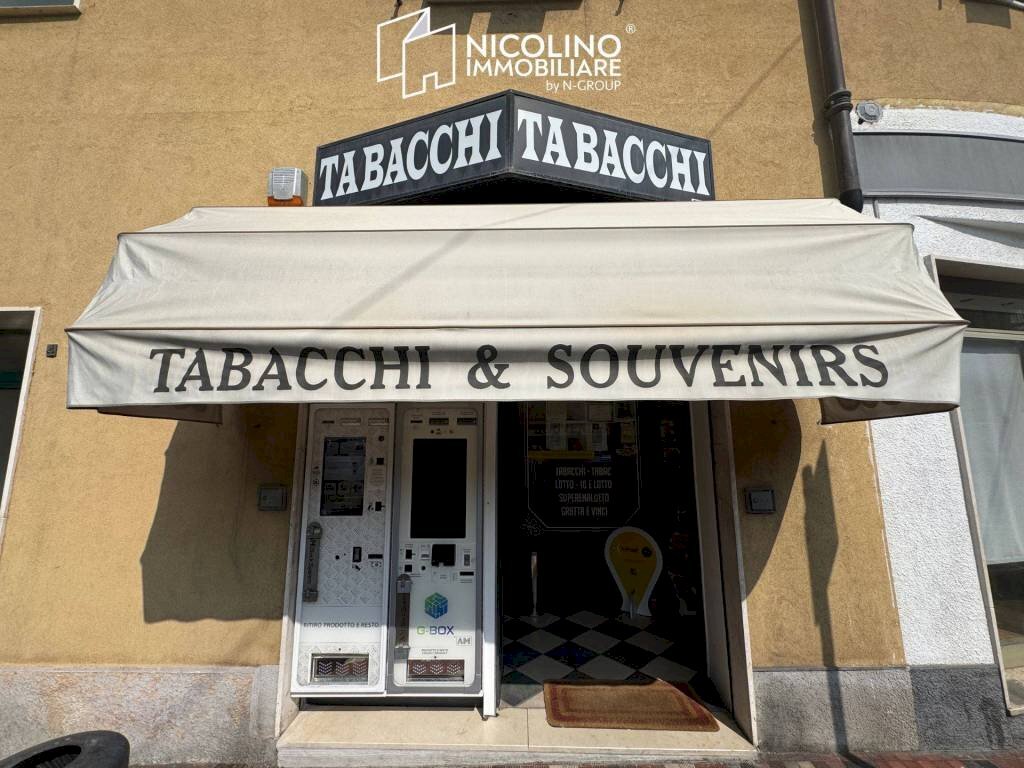 Facciata - Bar - Tobacco - Ricevitoria piazza Valgoi, 5, Bordighera - photo 1