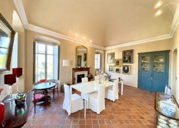 Sala da pranzo - Villa via Duccio Galimberti, 45, Valgrana - foto 41