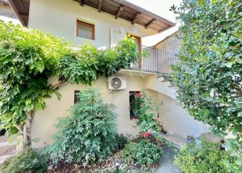 Facciata - Villa via Duccio Galimberti, 45, Valgrana - foto 50