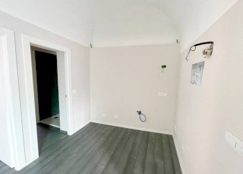 Cucina - Quadrilocale piazza Vincenzo Virginio, 9, Cuneo (zona Centro) - foto 5