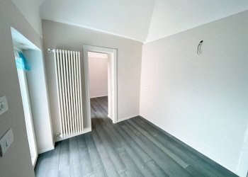 Cucina - Quadrilocale piazza Vincenzo Virginio, 9, Cuneo (zona Centro) - foto 6