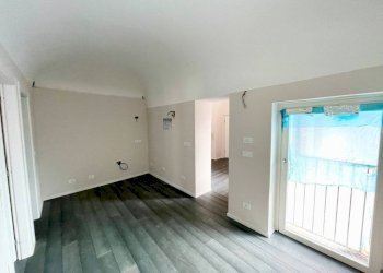 Cucina - Quadrilocale piazza Vincenzo Virginio, 9, Cuneo (zona Centro) - foto 7