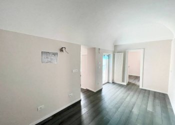 Cucina - Quadrilocale piazza Vincenzo Virginio, 9, Cuneo (zona Centro) - foto 10