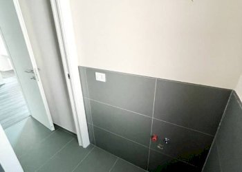 Bagno - Quadrilocale piazza Vincenzo Virginio, 9, Cuneo (zona Centro) - foto 19