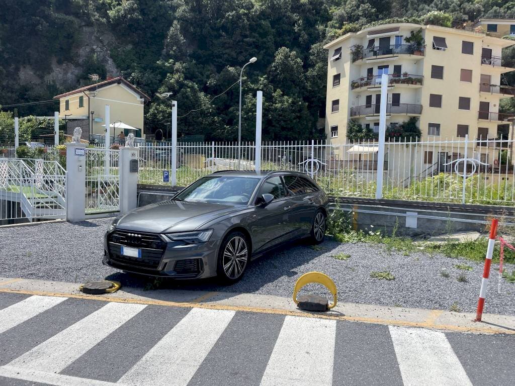 Zona - Quadrilocale via Aurelia, 40, Noli - foto 2