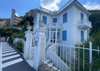 Facciata - Four-room apartment via Aurelia, 40, Noli - photo 27