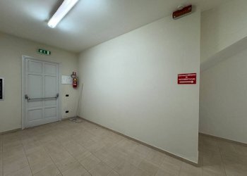 Interno appartamento - Apartment via Giuseppe Garibaldi, 14, Monforte d'Alba - photo 27
